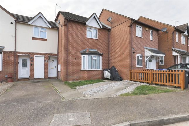 Cublands, Hertford, SG13 2 bed terraced house for sale