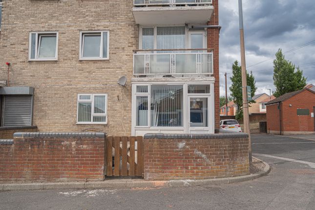 1 bedroom ground floor flat for sale