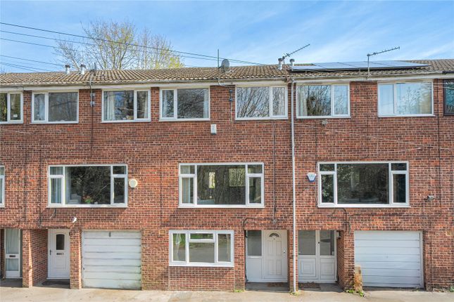 4 bedroom town house for sale
