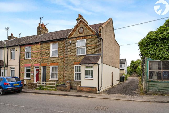 High Road, Dartford, Kent, DA2 2 bed end of terrace house for sale