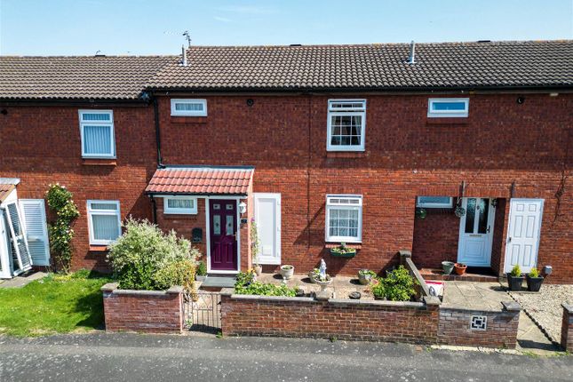 Ebble Close, Aylesbury HP21 3 bed terraced house for sale