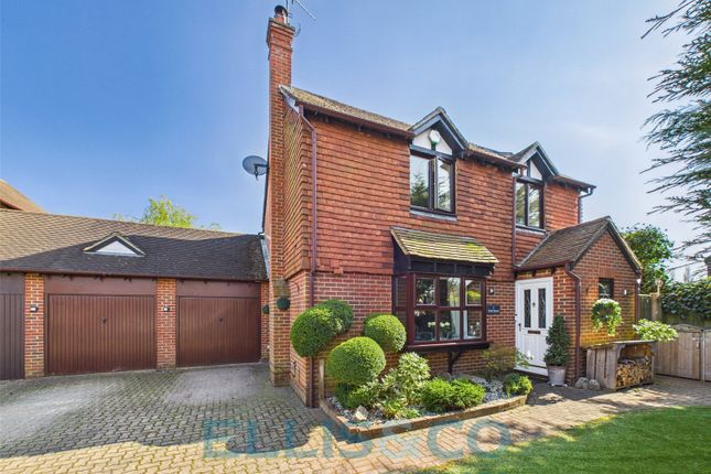 Hailstone Close, Hadlow, Tonbridge... 4 bed link detached house for sale