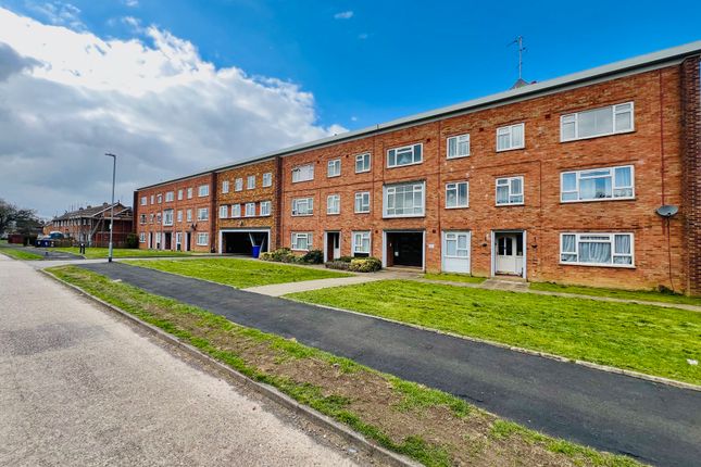 3 bed maisonette