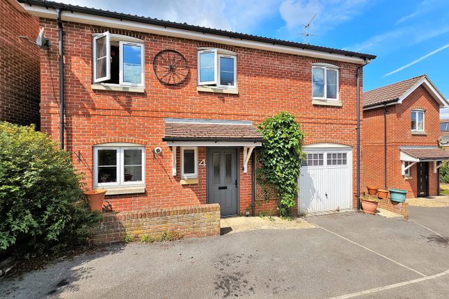 Wellow Gardens, Oakdale, POOLE, BH15 4 bed detached house for sale