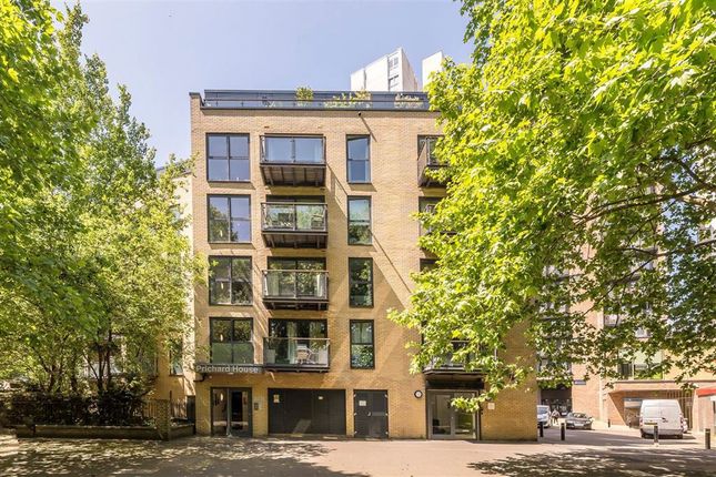Kennington Road, London SE11 1 bed flat for sale