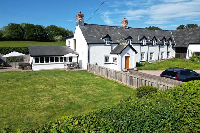 4 bed semi-detached house