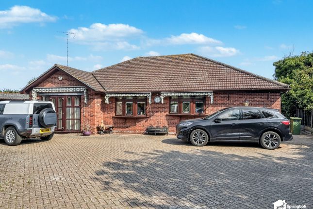 4 bed detached bungalow