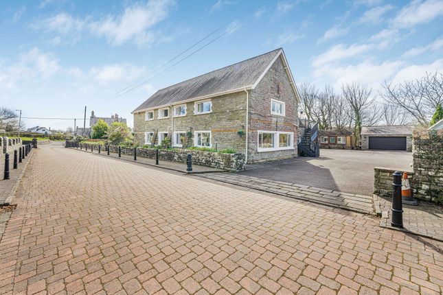 Bridgend CF31 6 bed detached house for sale