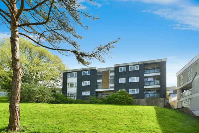 2 bed flat