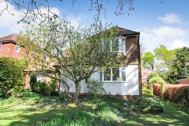 Church Avenue,  Farnborough, GU14 3 bed detached house for sale
