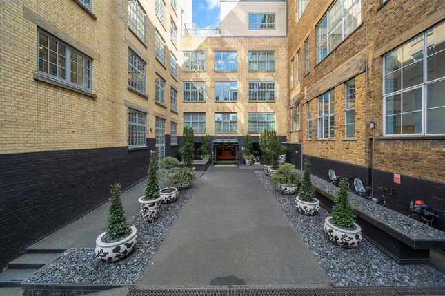 Marshall Street, London W1F 3 bed flat for sale