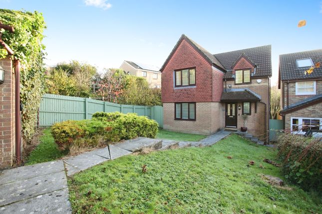 4 bed detached house