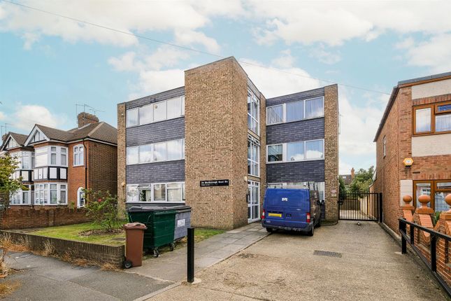 Marlborough Road, Chingford 2 bed flat for sale