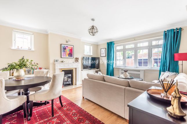 Conway Road, Southgate, London, N14 2 bed flat for sale