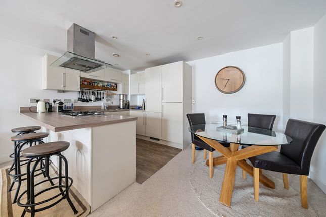 2 bed flat