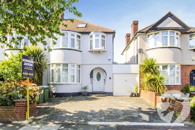 Broad Walk, London, SE3 3 bed semi