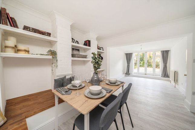 2 bed flat