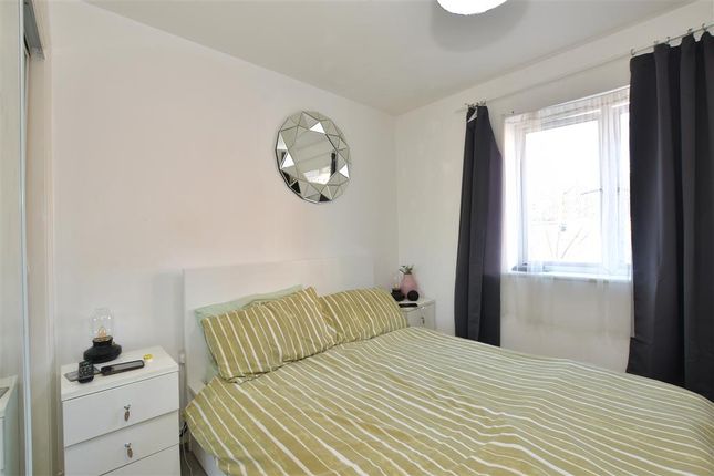 2 bed flat