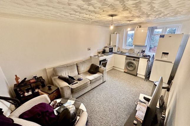 1 bed flat