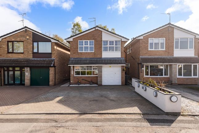 Wynton Close, Leigh WN7 3 bed detached house for sale