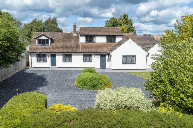 Kingway View, Corston, 4 bed detached house for sale