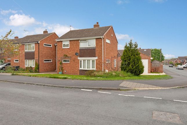 Shrubbery Road, Drakes Broughton, WR10 4 bed detached house for sale