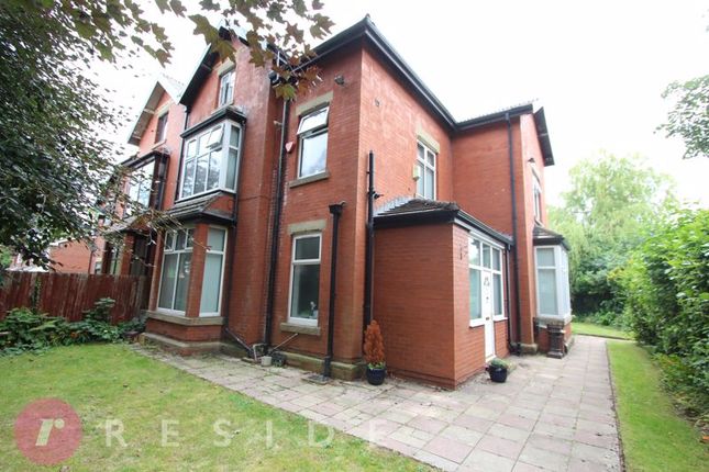 Manchester Road, Rochdale OL11 5 bed semi