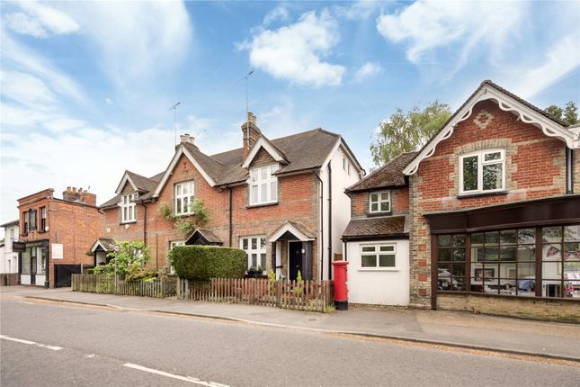Henry Cottages, Pirbright GU24 3 bed end of terrace house for sale