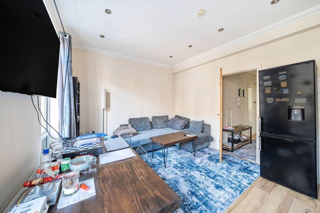 Green Lanes, Newington Green, London... 2 bed flat for sale