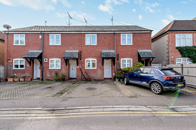 Norfolk Road, Rickmansworth, WD3 2 bed terraced house for sale