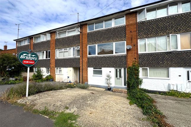 5 bedroom terraced house for sale