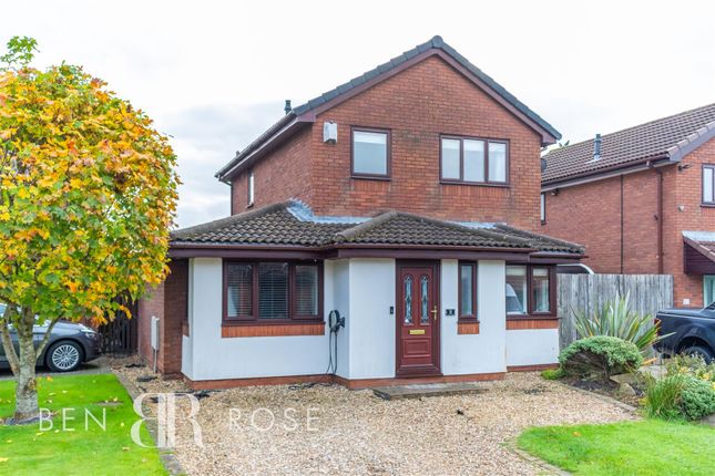 4 bed detached house