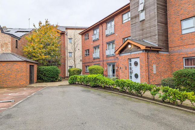1 bed flat