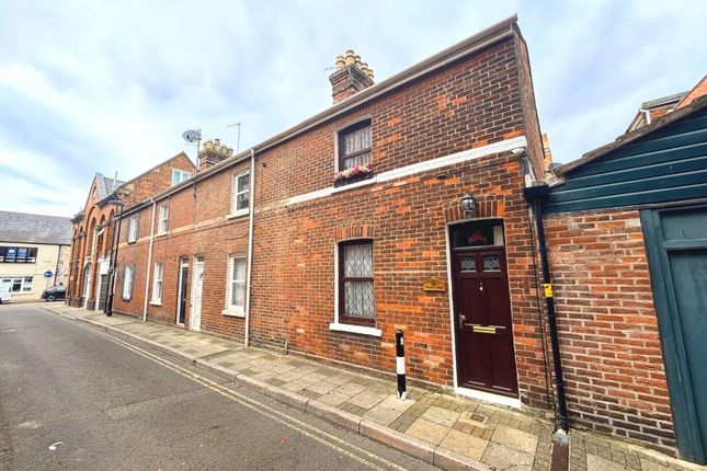 2 bed end terrace house