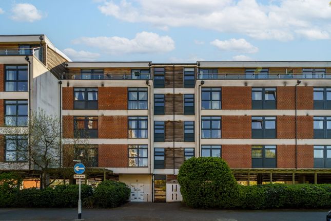 2 bed flat