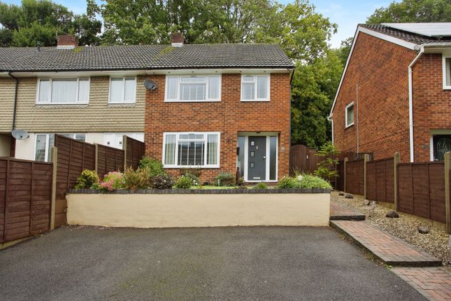 3 bed end terrace house