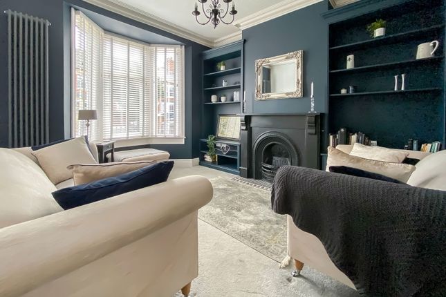 Harlaxton Road, Grantham NG31 2 bed terraced house for sale