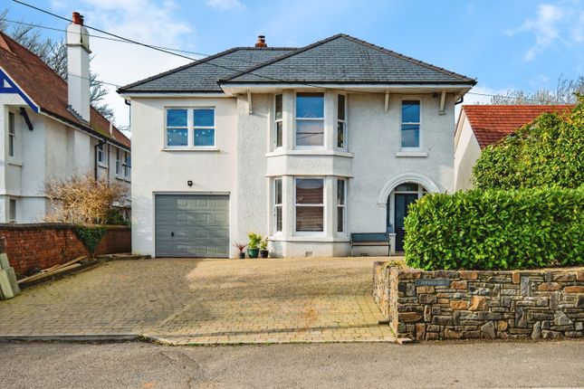 5 bed detached house