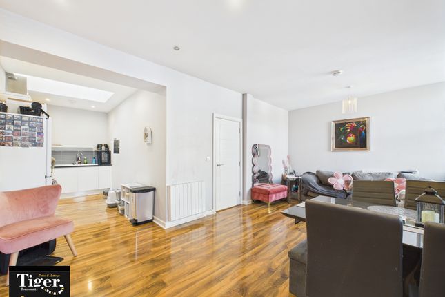 3 bedroom ground floor maisonette for sale