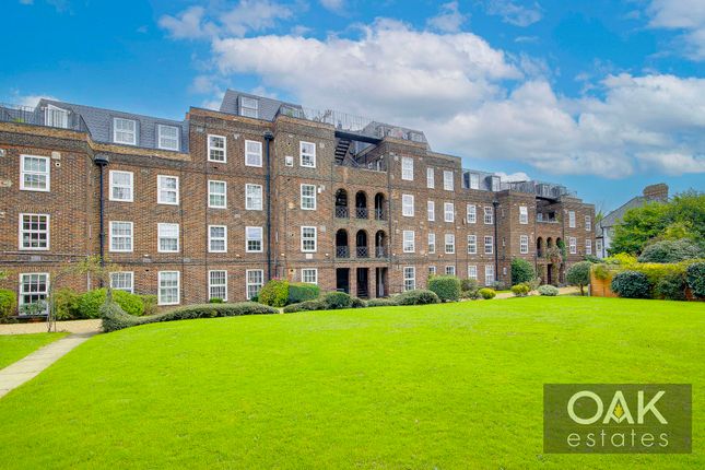 3 bedroom flat for sale