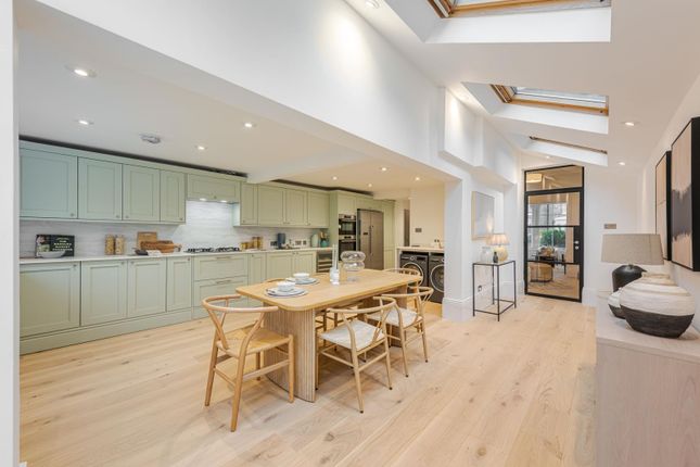 Lydon Road, London SW4 4 bed terraced house for sale