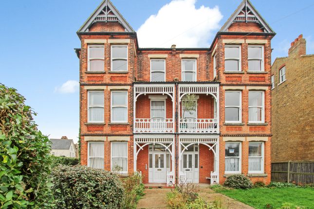 Canterbury Road, Herne Bay, Kent 2 bed apartment for sale