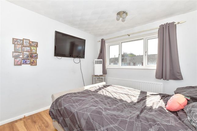 Western Road, Havant, Hampshire 3 bed terraced house for sale