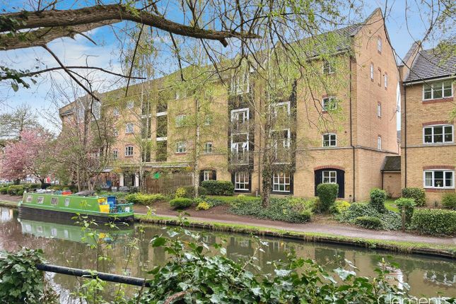 Stephenson Wharf, Hemel Hempstead HP3 2 bed apartment for sale