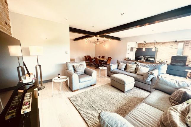 The Drive, Bollington, SK10 4 bed detached house for sale