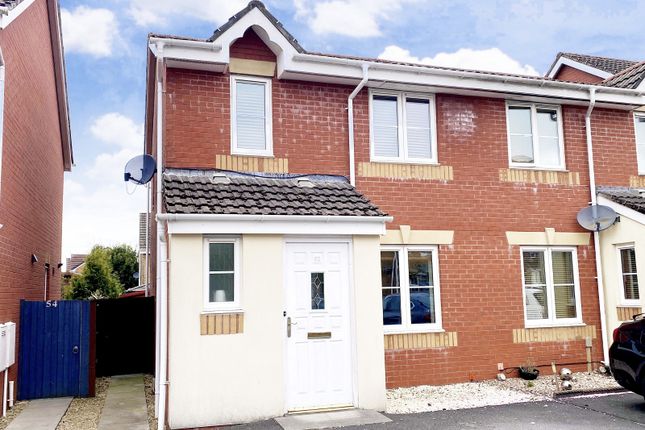 Llys Ael Y Bryn, Birchgrove, Swansea... 3 bed semi