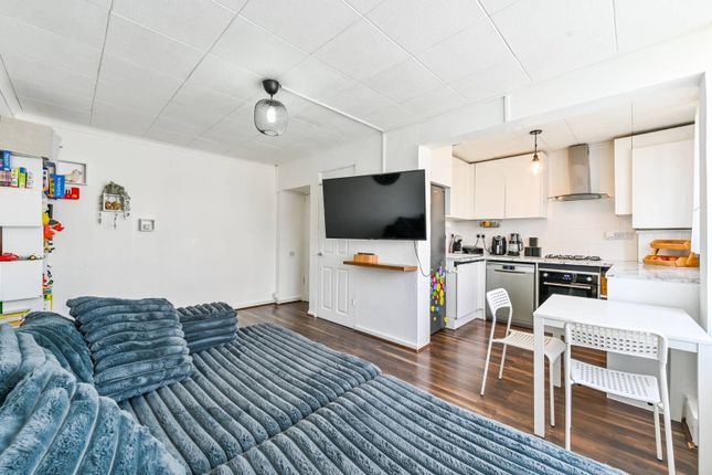 De Beauvoir Estate, Islington... 1 bed flat for sale