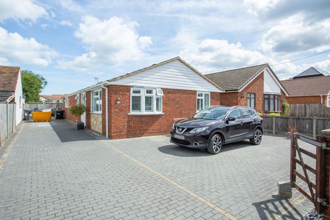 Kimberley Grove, Seasalter, CT5 3 bed detached bungalow for sale