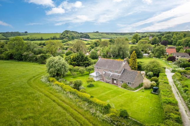 4 bed detached house