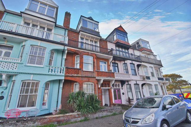 Beach Road, Cromer 1 bed apartment for sale